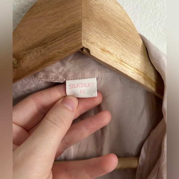 SilkSilky $119 Women's Pure Silk Short Sleeve Button Up Pajamas Set Pink Size M - Picture 6 of 12